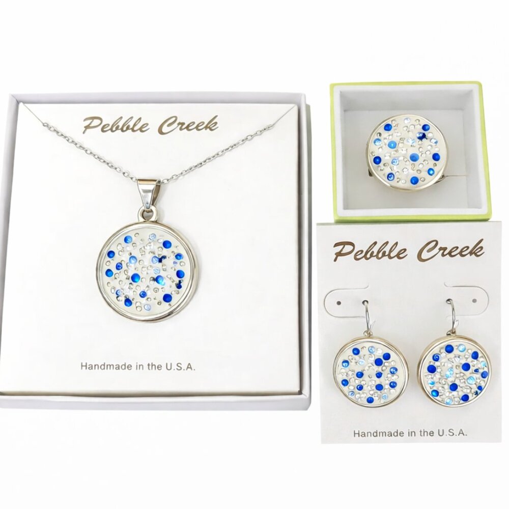 Handcrafted Swarovski Sapphire Crystal & Clay Round Pendant Set